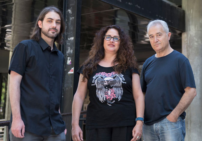 (From left toright). Manuel Martín Fernández, Marisol Lila and Enrique Gracia, of the Department of Social Psychology of the University of Valencia. Photo: Jorge Gil.